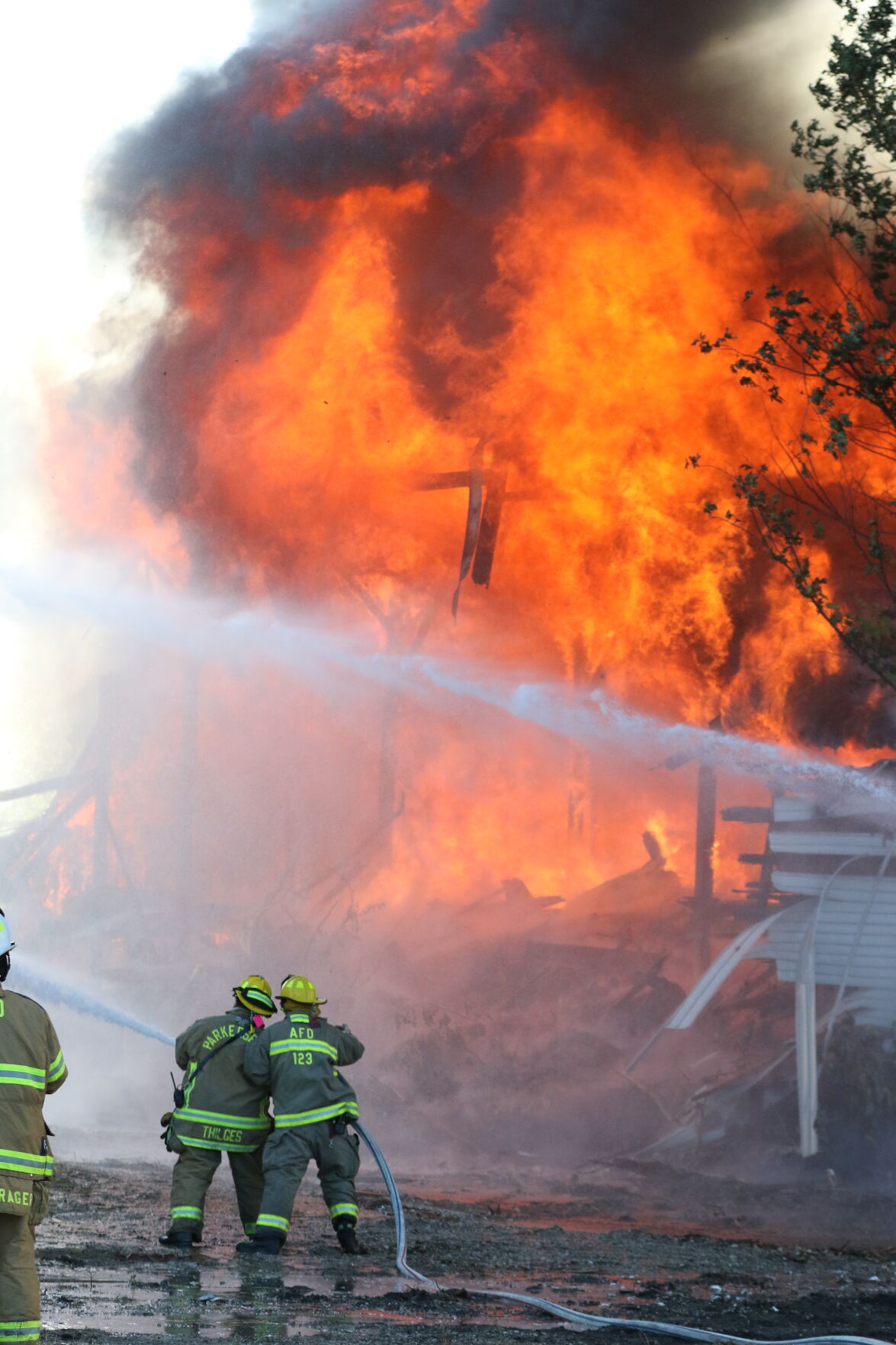 Fire_8628.JPG